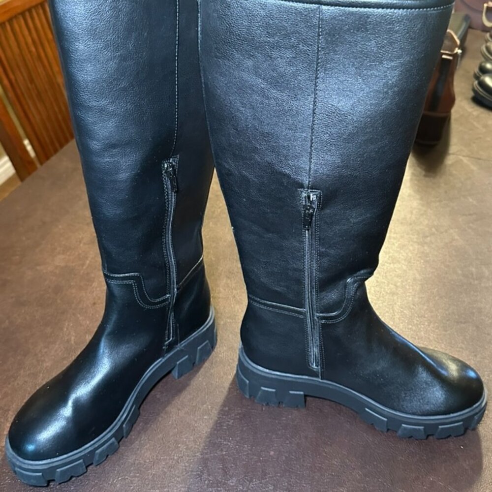 Sincerely Jules Chunky Lug Sole Tall Black Boot Sz 9